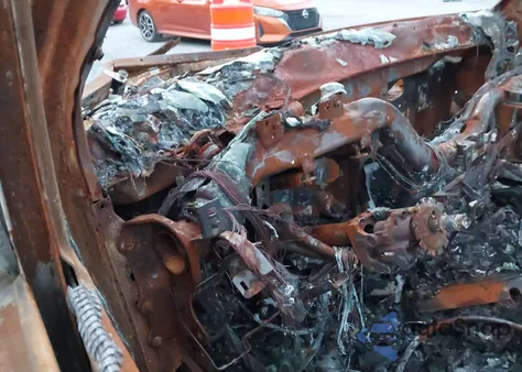 2018 GMC Sierra 1500 Denali из США, поврежденный, VIN 3GTU2PEJ2JG421009